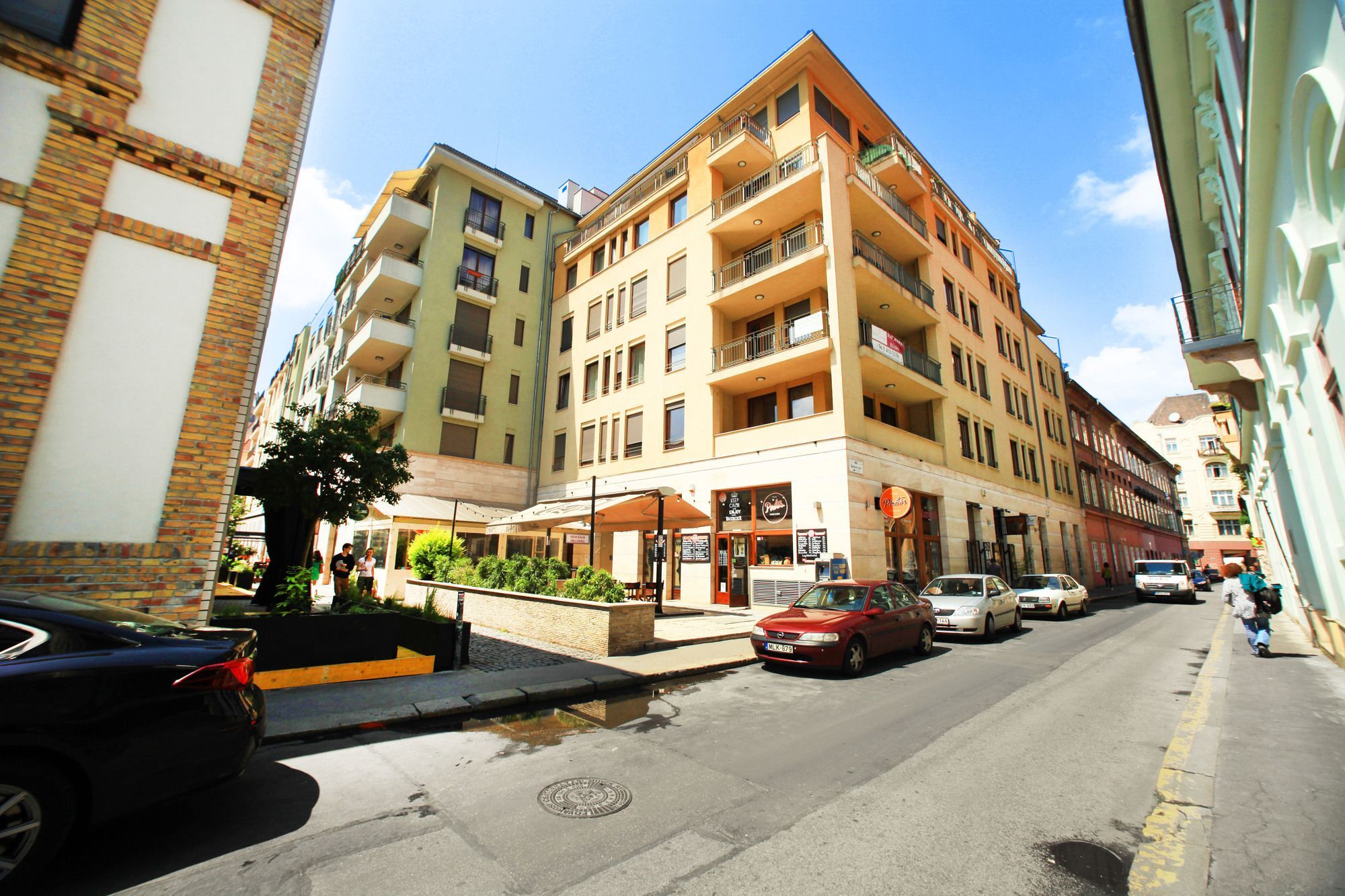 Club 99 Apartments Budapesta Exterior foto